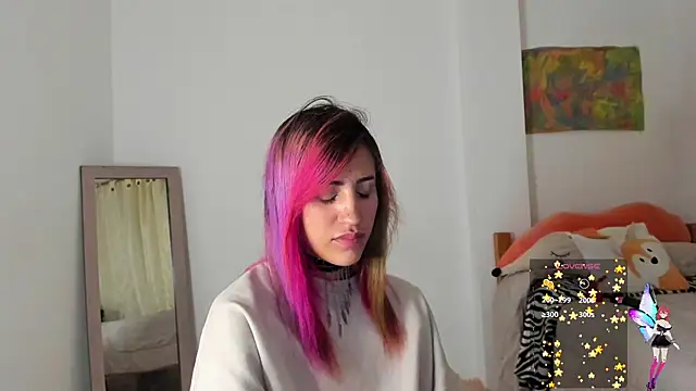 Snapshot of linnie_ chatting on 01.28.25 linnie online show from 01.28.25