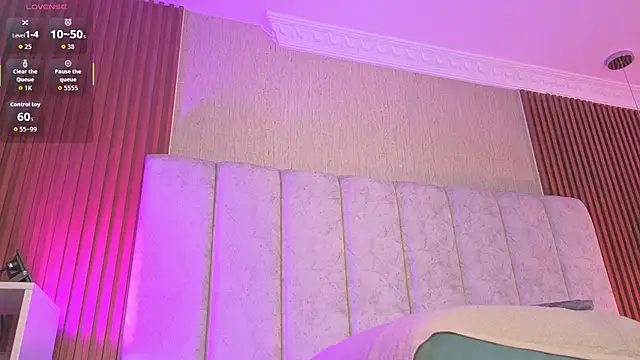 HannaRed  online show from 02.25.26