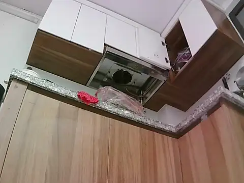 -SingleMom- online show from 10.08.25