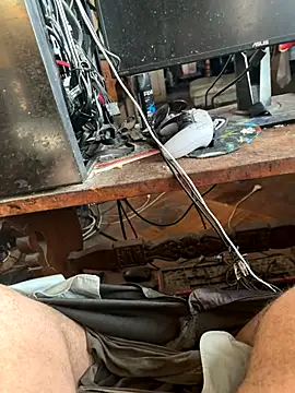 hairyhulk online show from 10.26.25