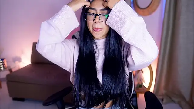 Sara albrecht online show from 12.20.24