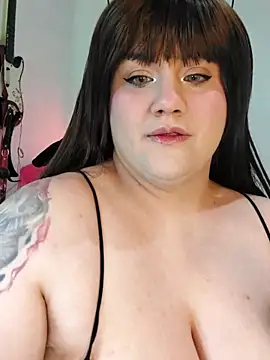 ItsNaiixa online show from 09.14.25