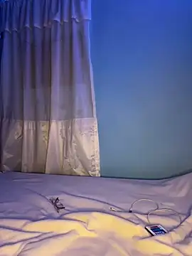 Snapshot of Lily_candy_X chatting on 03.23.25 Lily candy X online show from 03.23.25