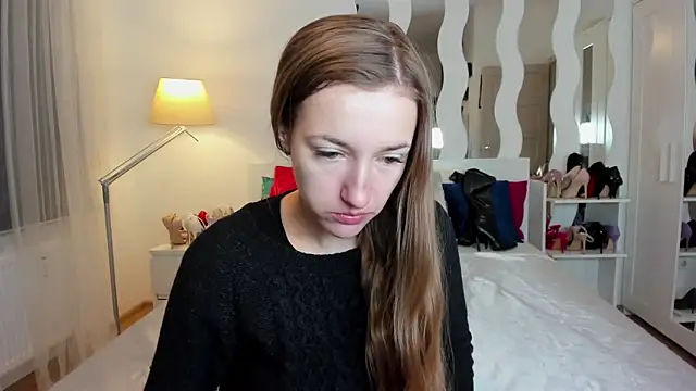 KateRedgar online show from 02.17.25