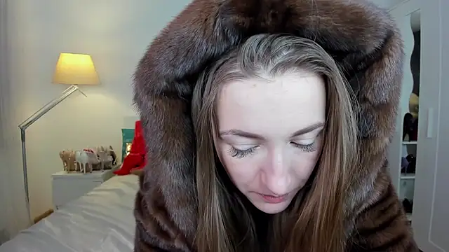 KateRedgar online show from 02.28.25