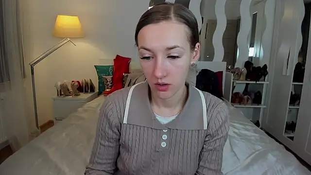 KateRedgar online show from 03.21.25