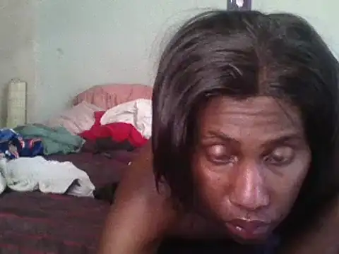 Snapshot of Moorella1 chatting on 03.08.25 Moorella1 online show from 03.08.25