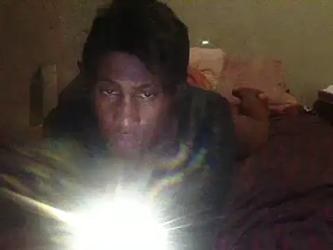 Snapshot of Moorella1 chatting on 03.11.25 Moorella1 online show from 03.11.25