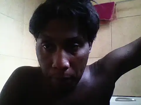 Snapshot of Moorella1 chatting on 03.12.25 Moorella1 online show from 03.12.25