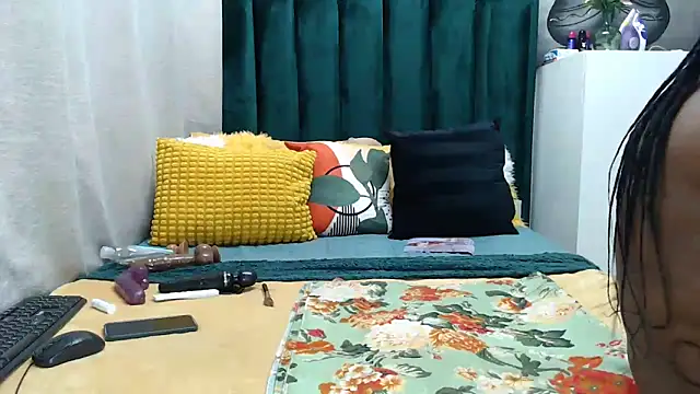 GaggingQueenxx online show from 09.14.25