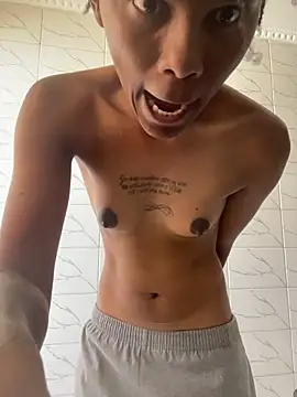 Snapshot of monic421 chatting on 01.06.26 monic421 online show from 01.06.26