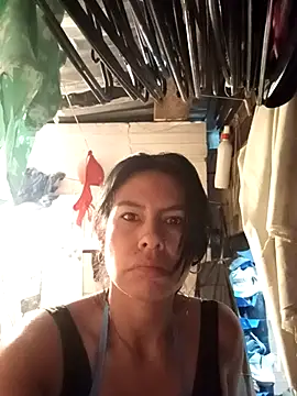 Alanagracia online show from 09.17.25