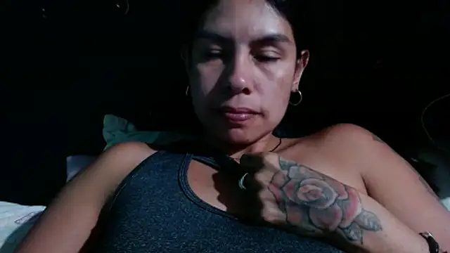 Snapshot of Alanagracia chatting on 04.01.26 Alanagracia online show from 04.01.26