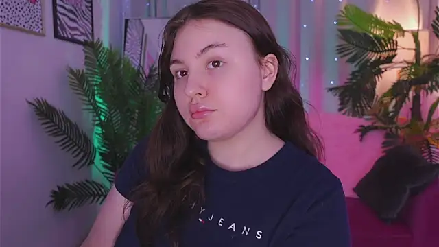 Snapshot of Mia__Peach chatting on 03.13.25 Mia Peach online show from 03.13.25