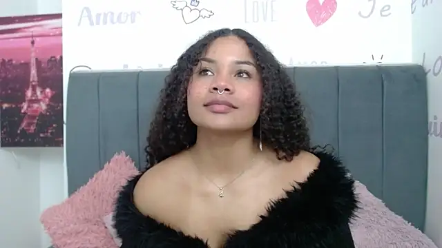 Snapshot of KittyBrookex chatting on 03.09.25 KittyBrookex online show from 03.09.25