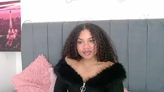 Snapshot of KittyBrookex chatting on 03.09.25 KittyBrookex online show from 03.09.25