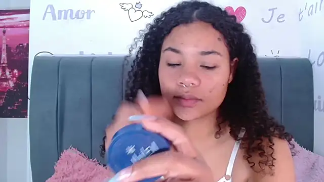 Snapshot of KittyBrookex chatting on 10.29.25 KittyBrookex online show from 10.29.25