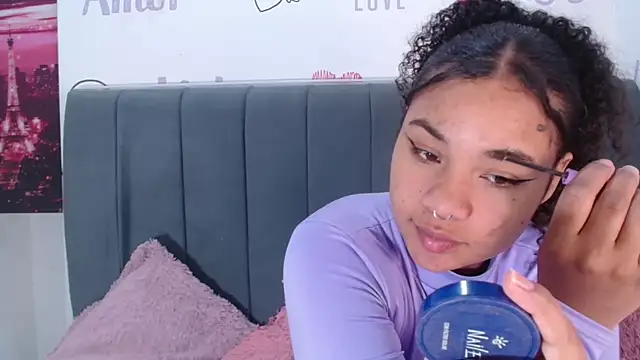 Snapshot of KittyBrookex chatting on 11.02.25 KittyBrookex online show from 11.02.25