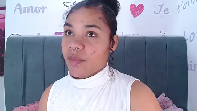 Snapshot of KittyBrookex chatting on 11.05.25 KittyBrookex online show from 11.05.25