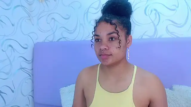 Snapshot of KittyBrookex chatting on 11.20.25 KittyBrookex online show from 11.20.25