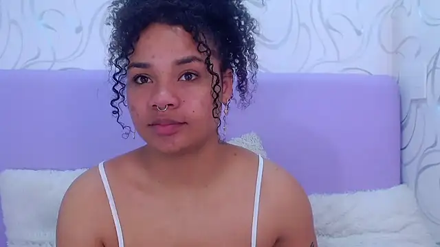 Snapshot of KittyBrookex chatting on 11.24.25 KittyBrookex online show from 11.24.25