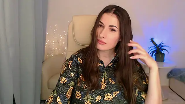 MaryMalory11 online show from 02.28.25