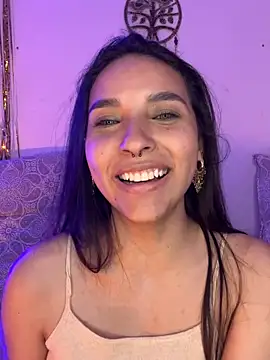 ThaliaRivera  online show from 02.04.25