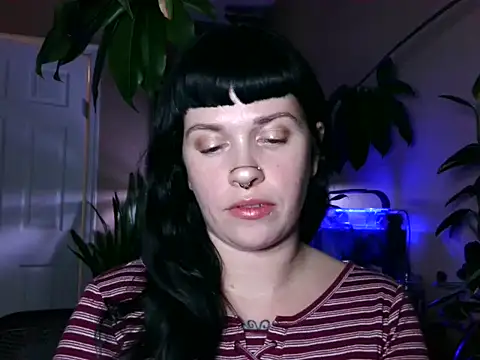 Marcelinegoddess online show from 01.11.25