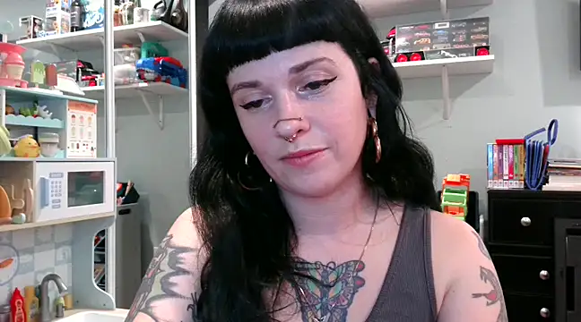Marcelinegoddess online show from 02.18.25