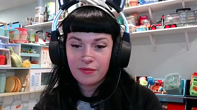 Marcelinegoddess online show from 02.19.25