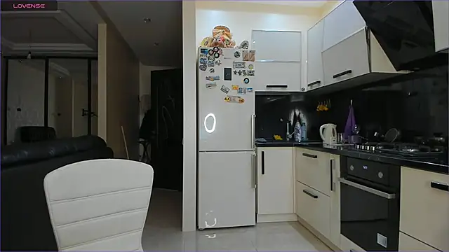 ANNA D ANGEL online show from 02.25.25