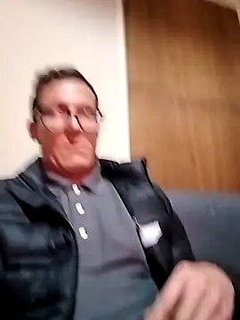 Snapshot of TheSouthernKing chatting on 09.09.25 TheSouthernKing online show from 09.09.25