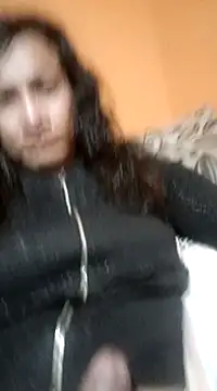 miicheele32 online show from 03.14.25