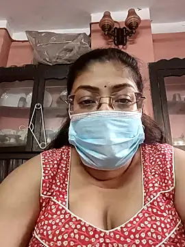 LAVERNIYA  online show from 12.26.24