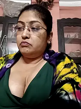 LAVERNIYA  online show from 01.11.25