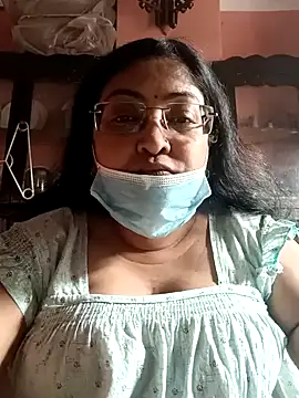 LAVERNIYA  online show from 01.13.25