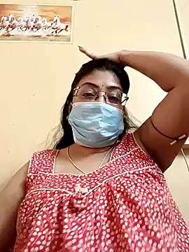 LAVERNIYA  online show from 02.09.25