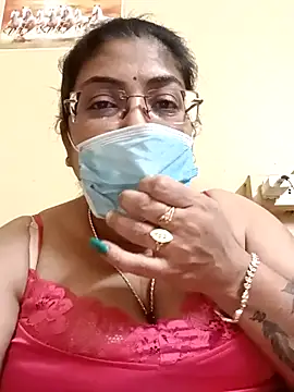 LAVERNIYA  online show from 02.27.25