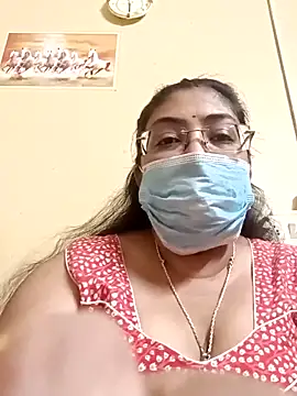 LAVERNIYA  online show from 03.19.25