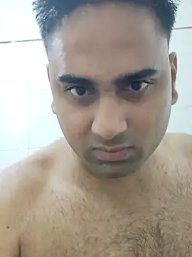 IND COUPLE1 online show from 02.26.25