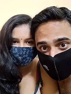 IND COUPLE1 online show from 03.22.25