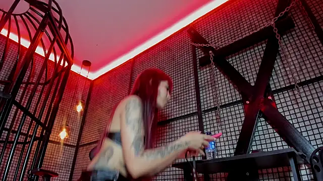 NAILAHARD online show from 10.15.25