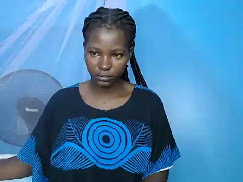 TrishaKalid online show from 10.02.25