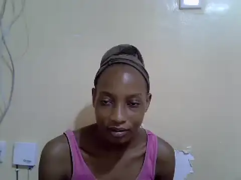 Snapshot of Iam_Rona chatting on 12.29.24 Iam Rona online show from 12.29.24