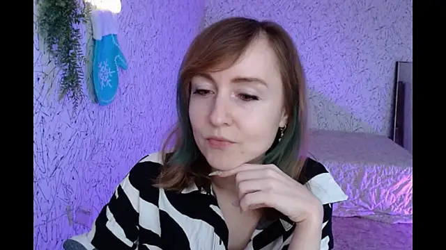 Snapshot of Athena_Richards chatting on 03.20.25 Athena Richards online show from 03.20.25