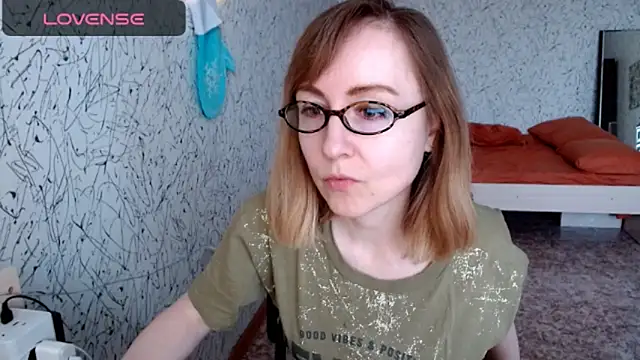 Snapshot of Athena_Richards chatting on 04.06.26 Athena Richards online show from 04.06.26