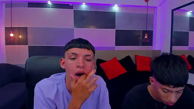 Juan Nd Steven online show from 12.13.24