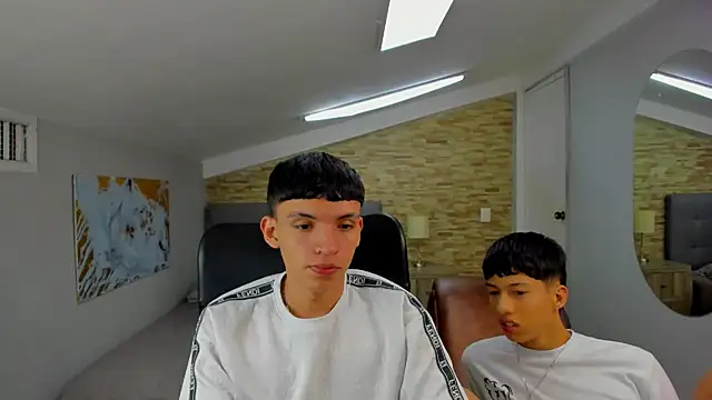 Juan Nd Steven online show from 12.22.24