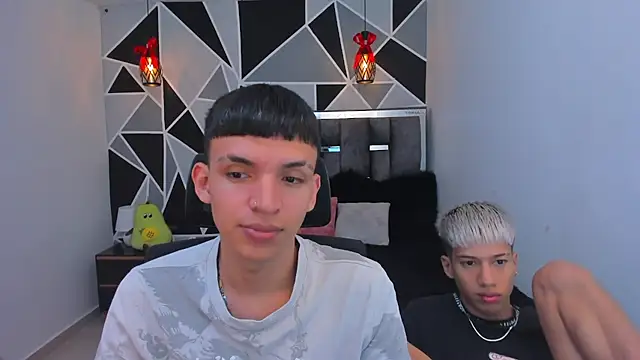 Juan Nd Steven online show from 04.19.26