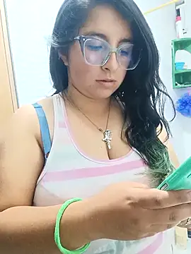  Angelinaandrade  online show from 10.22.25